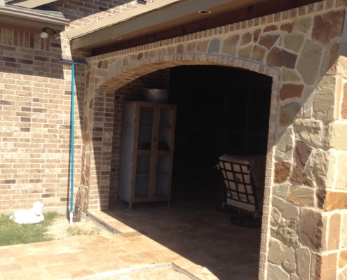 outdoor kitchen patio wall