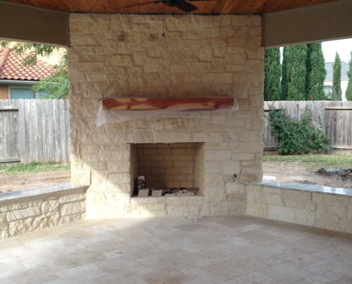 sandstone brick outdoor kitchen